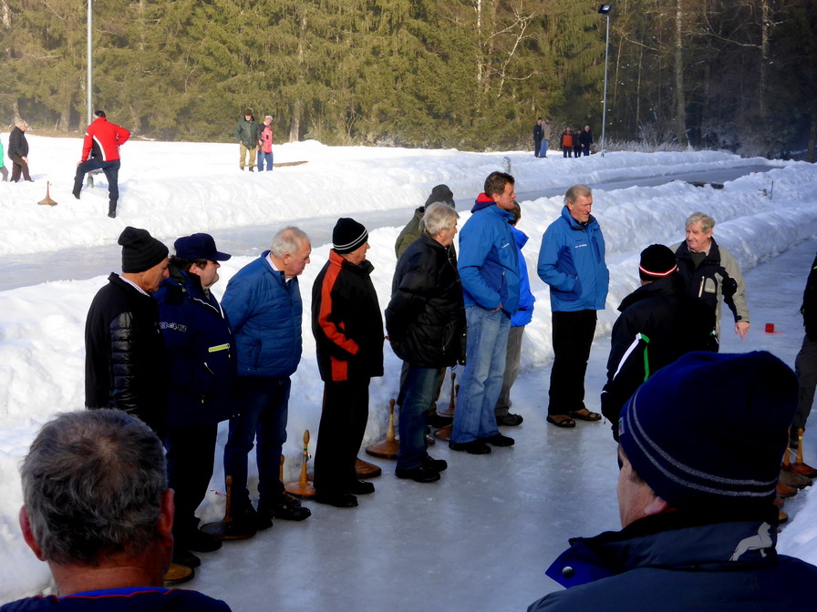 Senioren-Eisschiessen